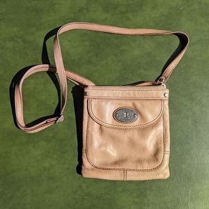 Fossil crossbody tan zipper leather purse